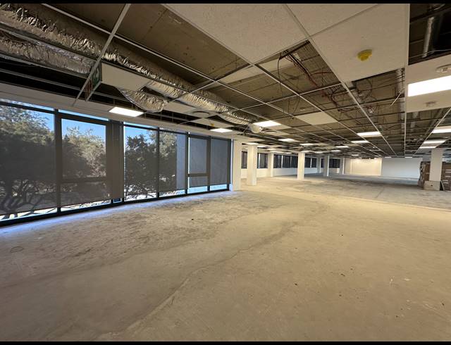 408.60M² OFFICE TO LET IN DORINGKLOOF